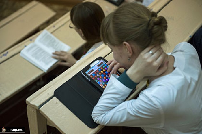 Ученые объяснили нежелание женщин заниматься наукой