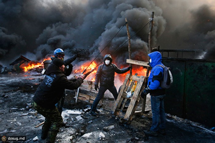 Украине понадобилась международная помощь для урегулирования кризиса