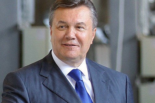 Украинские СМИ сообщили о готовности Януковича отдать газопроводы России