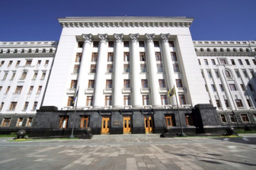 Украинцам запретили митинговать у администрации Януковича