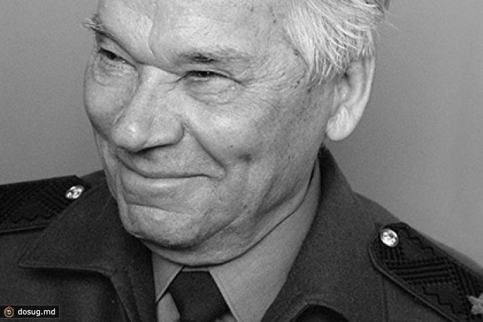 Умер Михаил Калашников