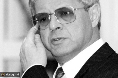 Умер бывший министр финансов Александр Лившиц