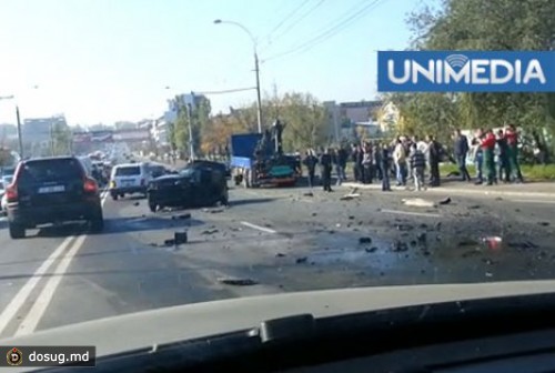 
 В Кишиневе крупное ДТП парализовало движение
