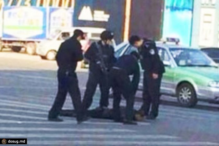 В Китае полиция застрелила автоугонщика с гвоздометом