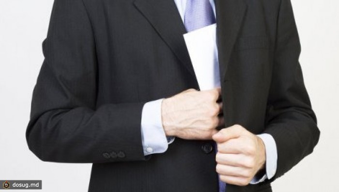 В Криулянах задержаны трое за вымогательство при выдаче водительских прав