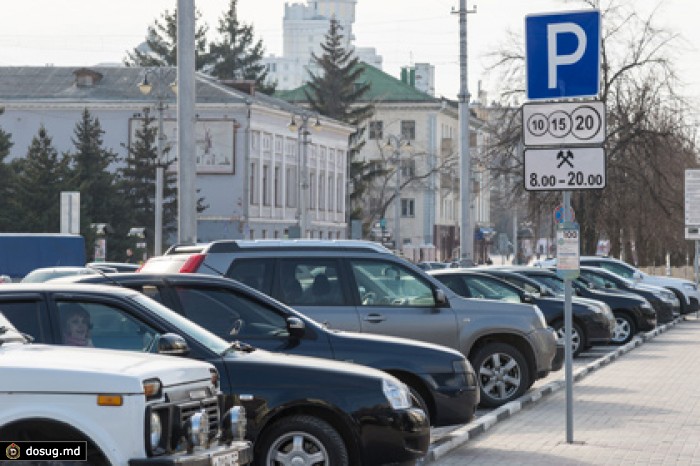 В Москве определили необходимое для платной парковки число подписей жильцов