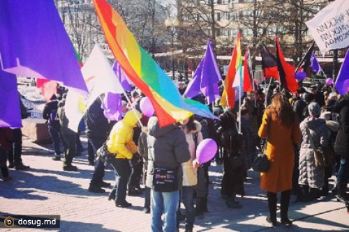В Москве задержали участниц митинга в защиту женских прав