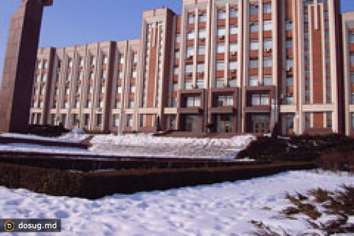 В ПРИДНЕСТРОВЬЕ ОБЪЯВЛЕНО ШТОРМОВОЕ ПРЕДУПРЕЖДЕНИЕ И ДО КОНЦА НЕДЕЛИ ОТМЕНЕНЫ ЗАНЯТИЯ В ШКОЛАХ