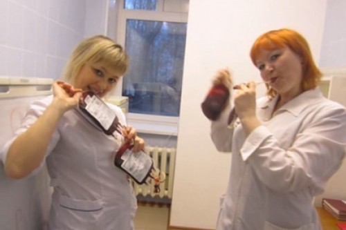 В Пермском крае медсестры устроили фотосессию с тяжелобольными