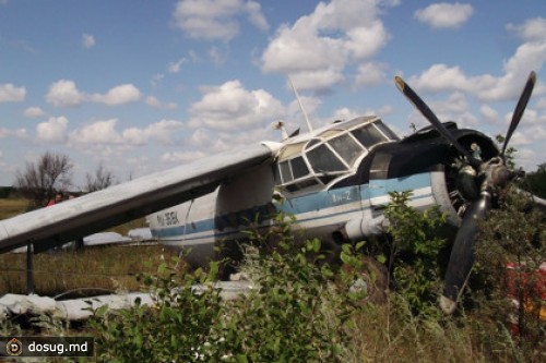 В Ростовской области пилот сбежал с места аварийной посадки Ан-2