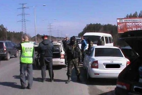 В Сургуте задержаны 160 человек с битами и ножами