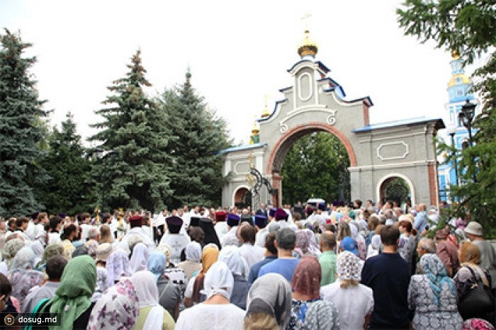 В Ульяновске открыли сквер Возрождения духовности