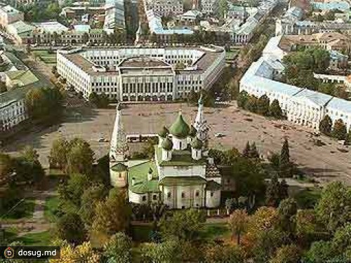 В Ярославле мошенники пытались поставить деревянный банкомат