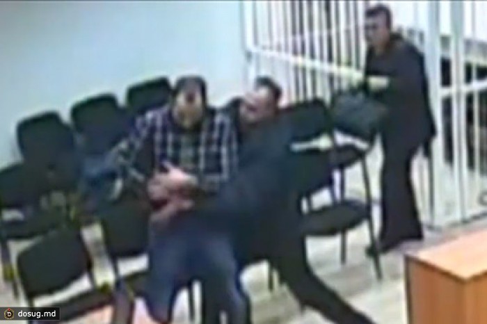 В двух российских судах наркоторговцы попытались сделать харакири
