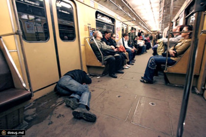 В метро появятся плакаты о вреде алкоголя и спайсов