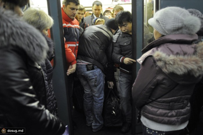 В московском метро избили полицейского