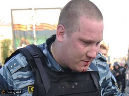 В столкновениях на Болотной пострадали 20 полицейских