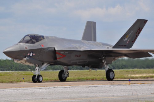 ВМС США получили первый истребитель F-35C