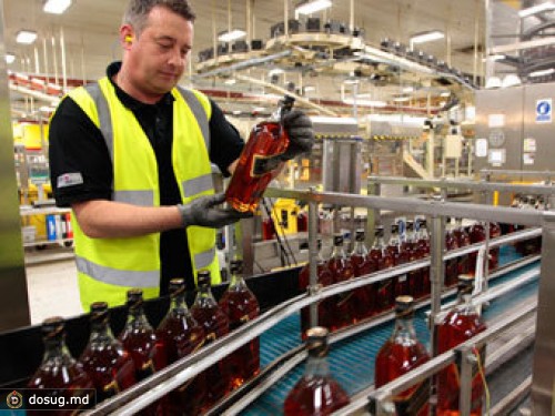 Владелец Johnnie Walker поглотил индийского производителя виски