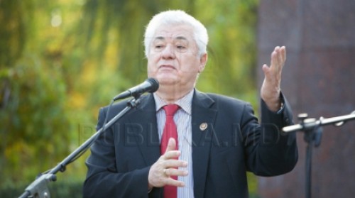 Владимира Воронина в его день рождения сравнивают с Уинстоном Черчиллем