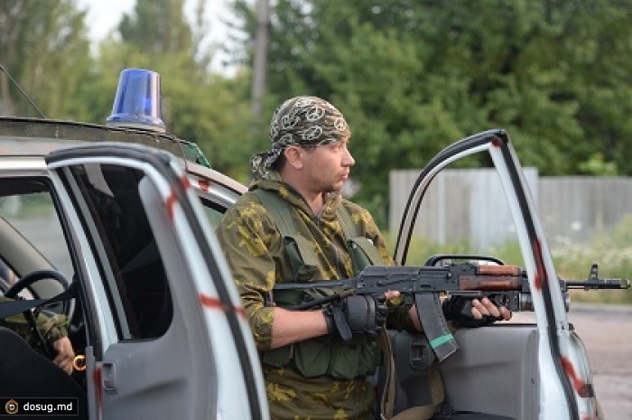 Власти ДНР пообещали в августе повысить пенсии и оклады медиков