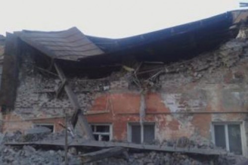 Во время обрушения дома в Пермском крае погибли двое детей