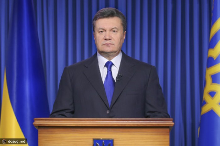 Янукович попросил защиты у России