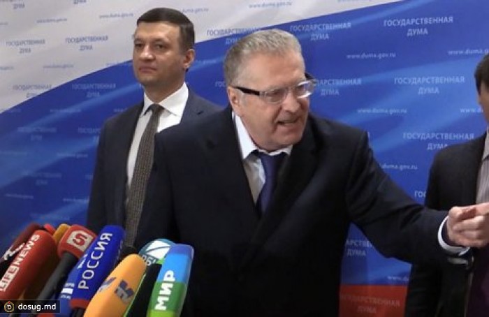 Жириновский набросился на беременную журналистку. ВИДЕО