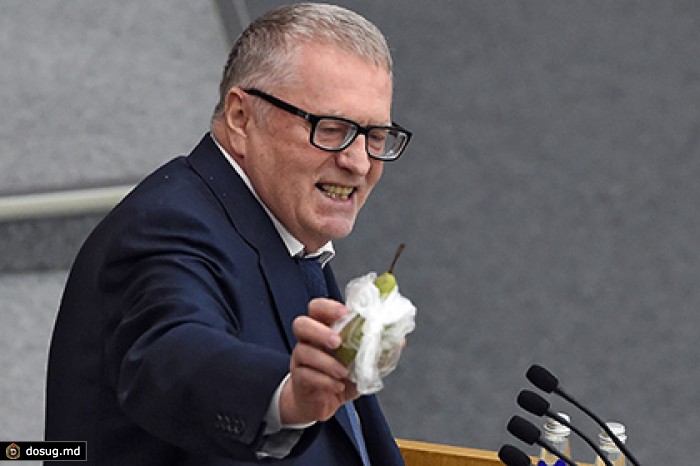 Жириновский пообещал прислать Ткачеву ящик фруктов с нитратами