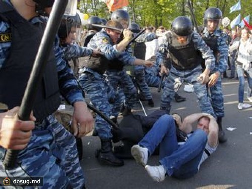 За "противоправные действия" в Москве задержаны более 400 человек
