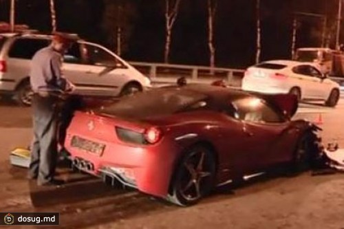 За рулем сбившего пешехода Ferrari находился сын экс-владельца «М.видео»