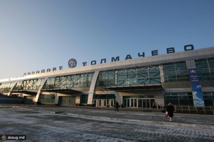 Зачинщика драки в самолете из Красноярска обвинили в мелком хулиганстве