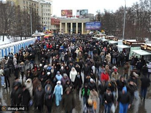 Задержанных перед митингом в "Лужниках" оппозиционеров отпустили