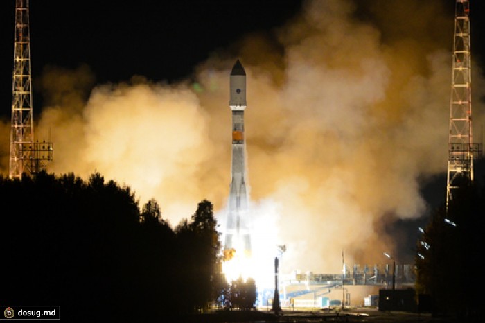 Запуск спутника с Плесецка отложили после ЧП с вагоном