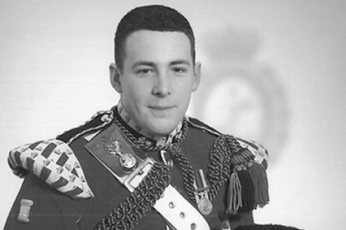 Зарезанного в Лондоне солдата признали погибшим на боевом посту