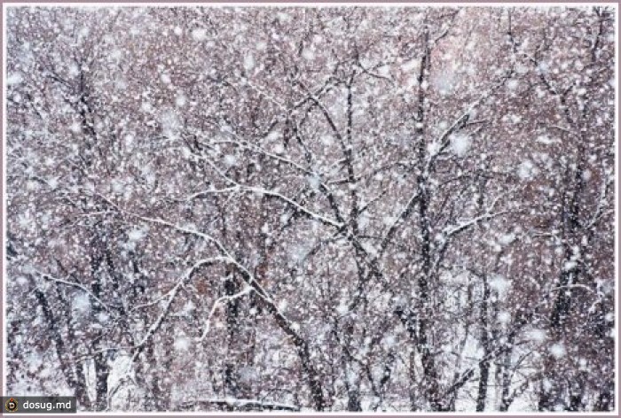 Затруднено движение в двух селах, еще шесть остаются без электричества