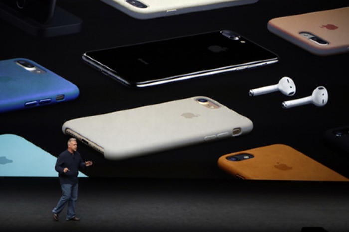 Apple назвала цены iPhone 7 и 7 Plus