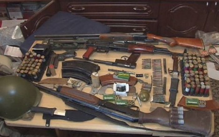 Арсенал оружия обнаружили в автомобиле жителя Одессы