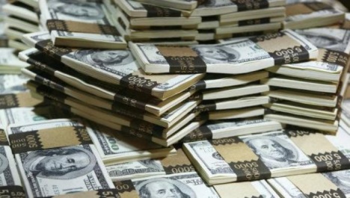 Австралиец нашел старый лотерейный билет на миллион долларов и забрал выигрыш