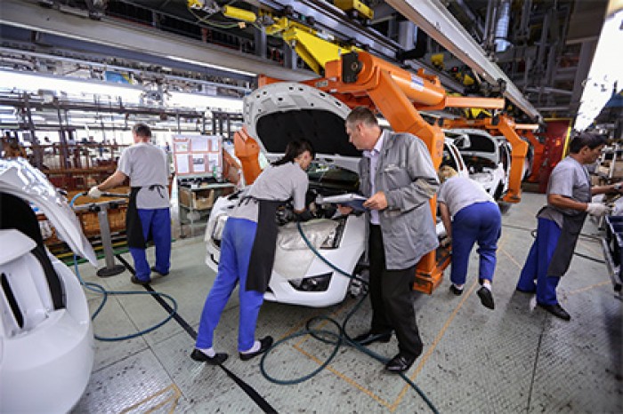 «АвтоВАЗ» объявил о сокращении персонала