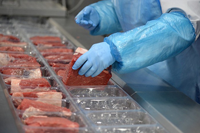 Белоруссия ограничила поставки мяса птицы в Россию