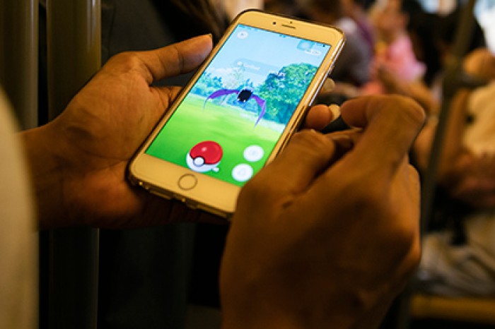 Блогера избили и ограбили во время прямой трансляции игры в Pokemon GO