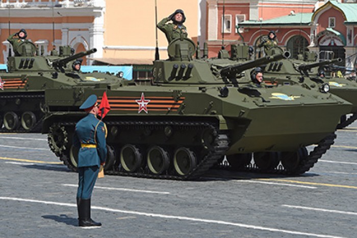 Боевые машины БМД-4М и бронетранспортер БТР-МДМ приняты на вооружение ВДВ