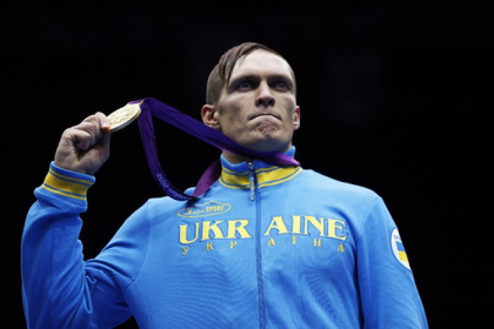Боксер Усик отказался признать Крым частью Украины