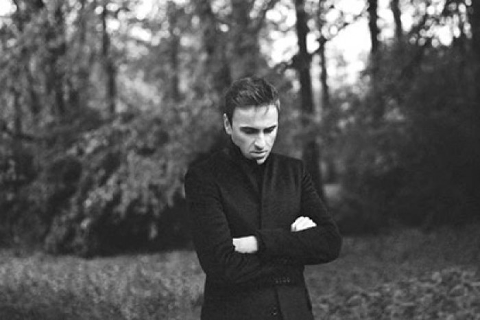 Бывший дизайнер Dior представит секретный проект на Pitti Uomo