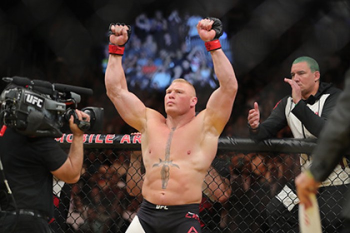 Бывший чемпион UFC Брок Леснар попался на допинге