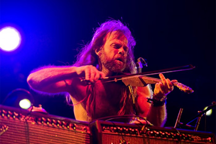 Бывший участник Swans назвал настоящей причиной бана в Twitter рисунки пенисов