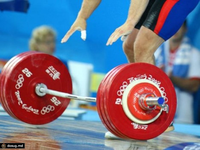 Чемпиона мира по тяжелой атлетике обвиняют в домогательствах к внучке
