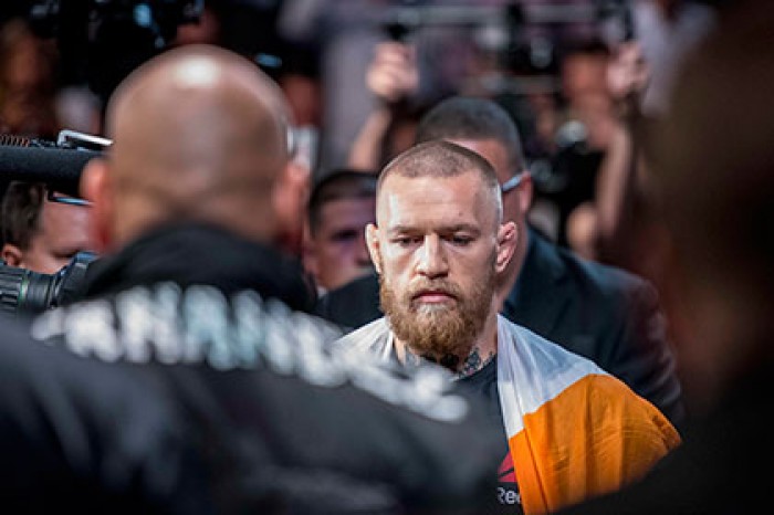 Чемпиона UFC Макгрегора приговорили к 50 часам общественных работ