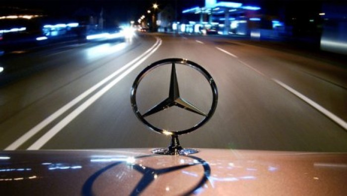 Две россиянки продали за полмиллиона "Мерседес" из проката